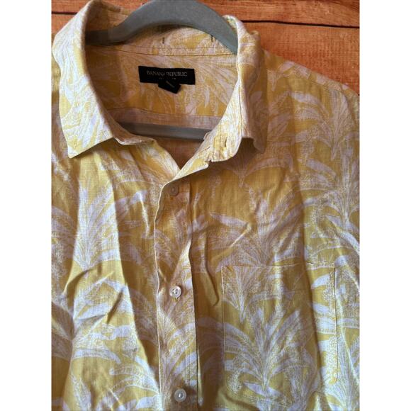 Banana Republic Shirt Mens XL Slim Yellow Linen Blend Camp Floral Hawaiian - Picture 2 of 5